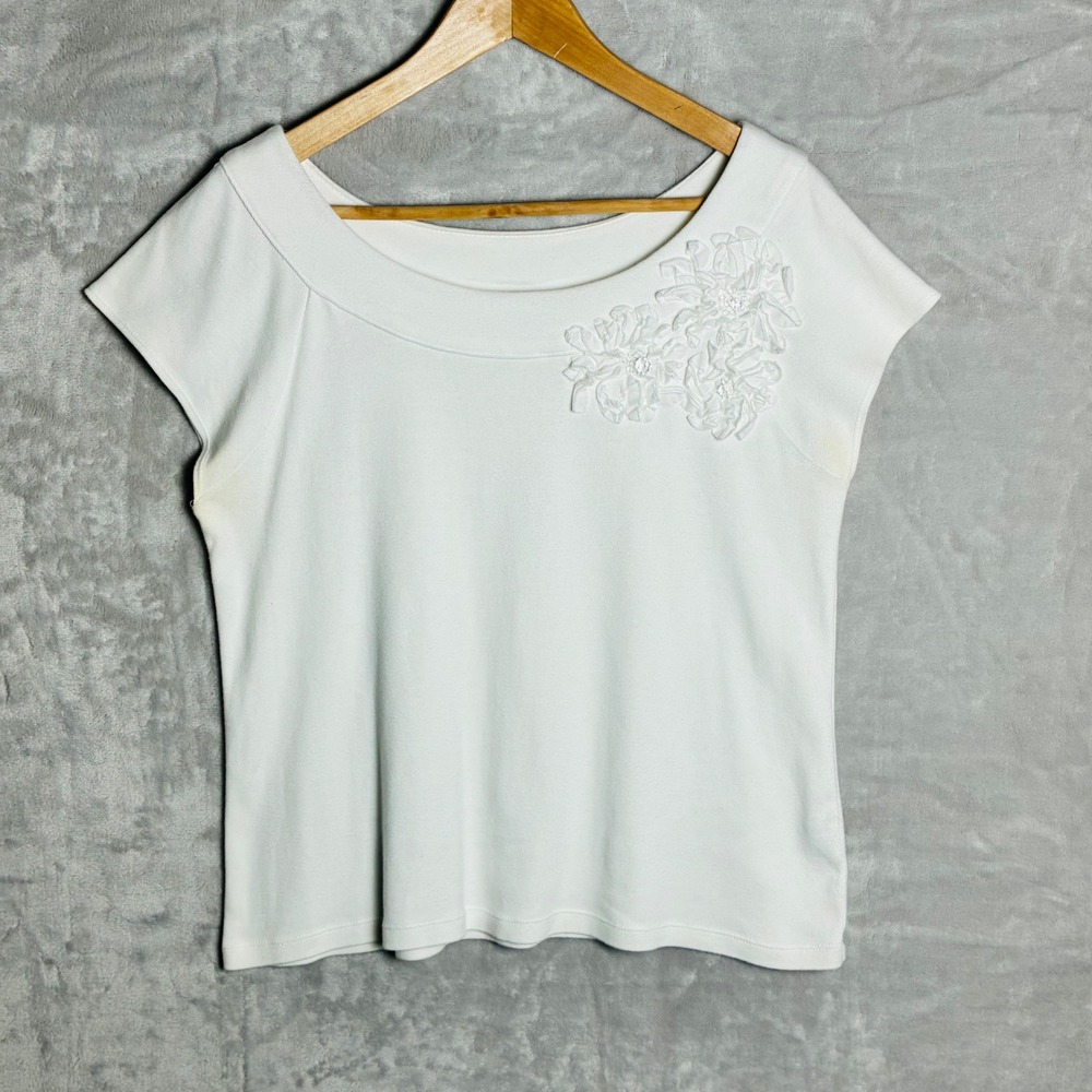 Rafaella Petite White Floral Applique Scoop Neck Cap Sleeve Ribbed Top PL